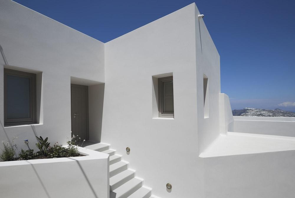 Pýrgos White & Co. La Torre Suites מראה חיצוני תמונה