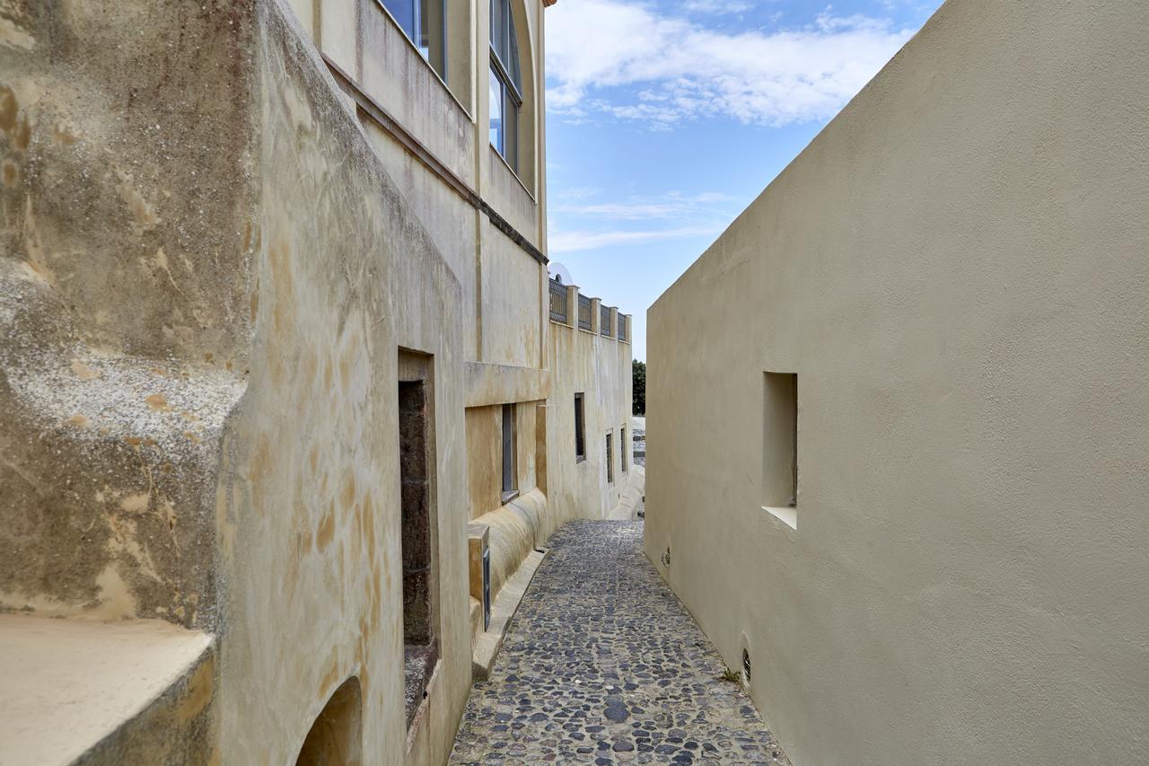Pýrgos White & Co. La Torre Suites מראה חיצוני תמונה