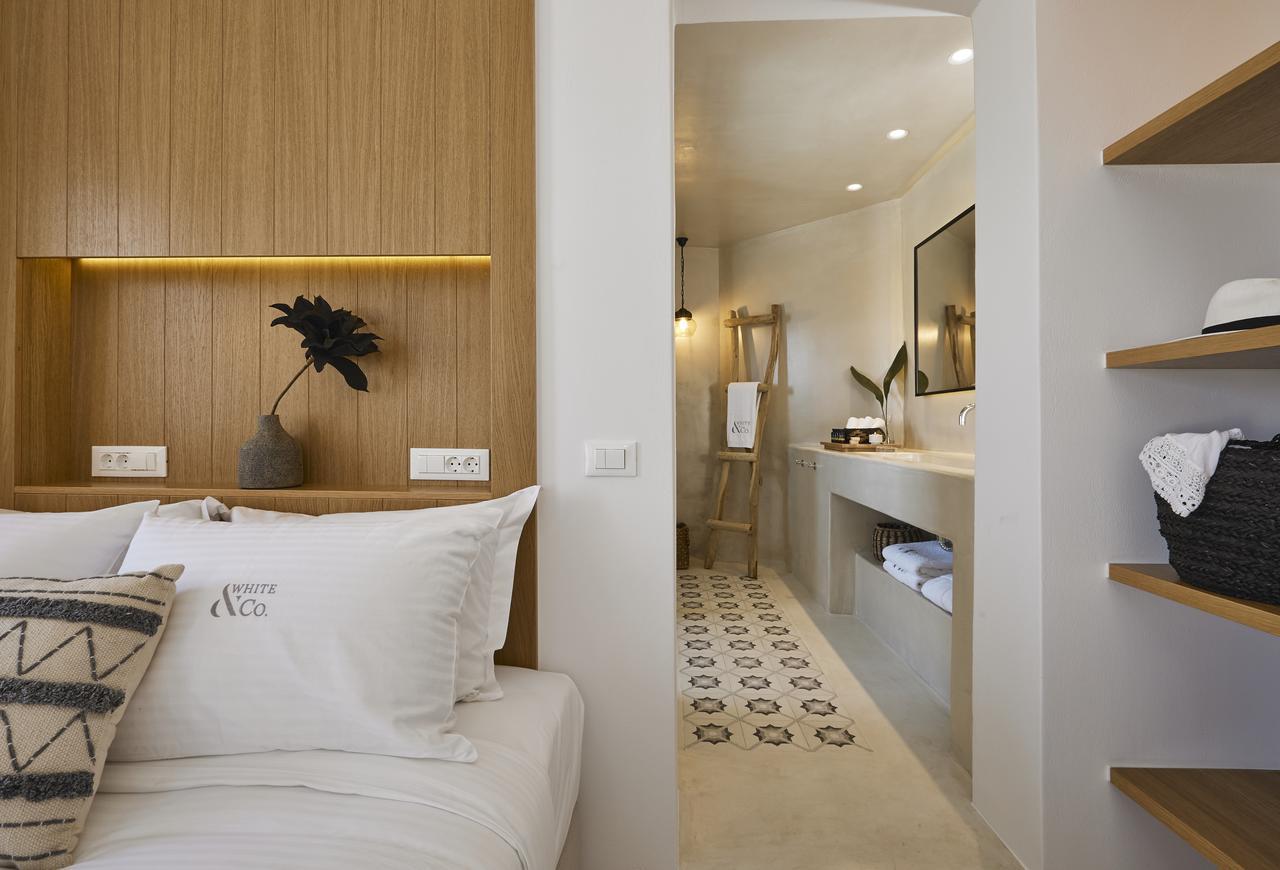 Pýrgos White & Co. La Torre Suites מראה חיצוני תמונה