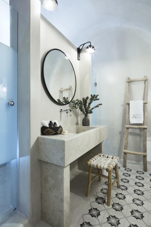 Pýrgos White & Co. La Torre Suites מראה חיצוני תמונה